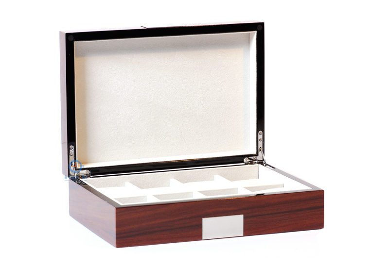 Houten horlogekist voor 8 (grote) horloges