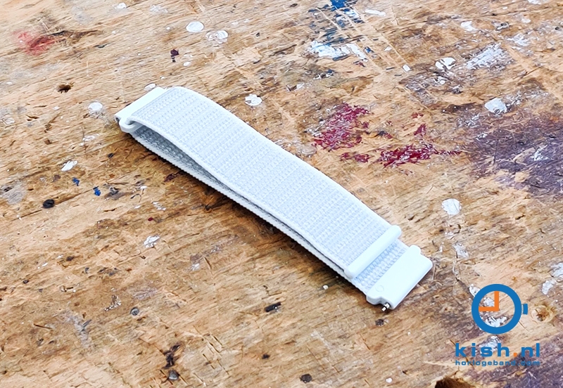 Coros Apex 42mm / Pace 2 nylon horlogeband - White